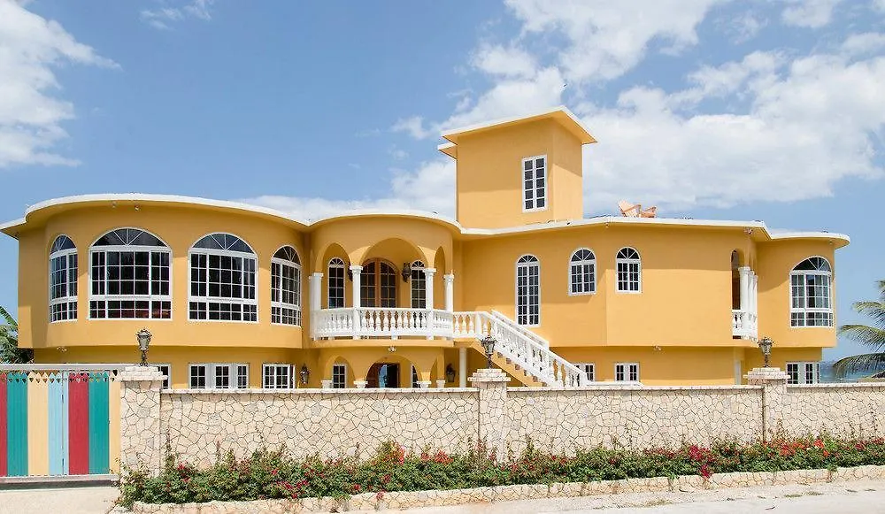 Waters Edge Guest House Montego Bay 0*,