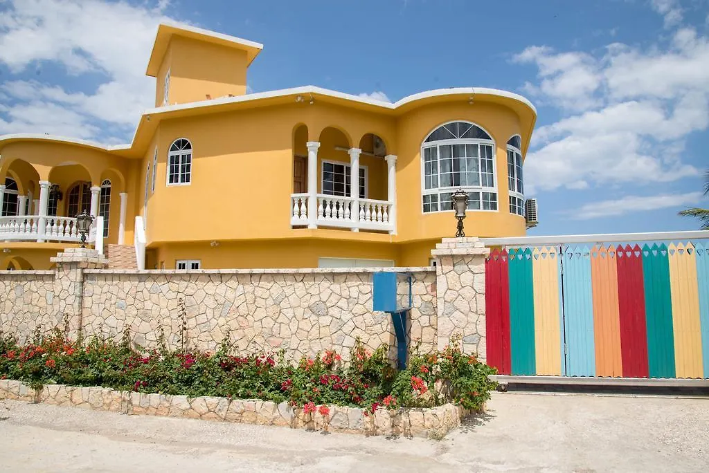 Homestay Waters Edge Guest House Montego Bay