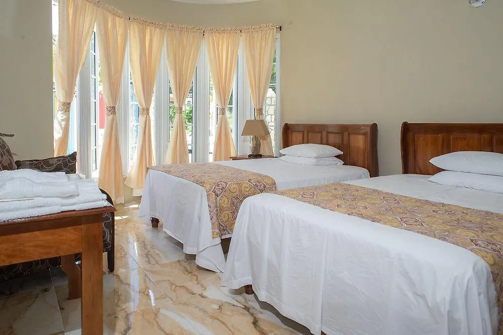 Homestay Waters Edge Guest House Montego Bay