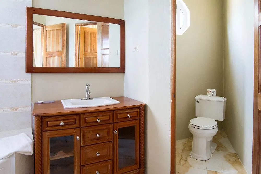 Waters Edge Guest House Montego Bay Jamaica